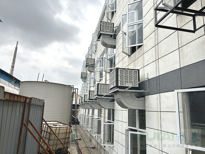 敞開(kāi)型車間采用什么樣的降溫設(shè)備？